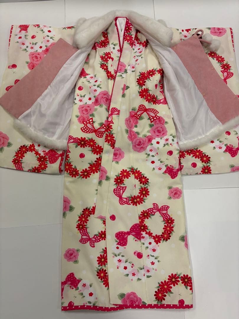 七五三　女の子　着物被布セット　SEIKO MATUDA 薔薇　リボン