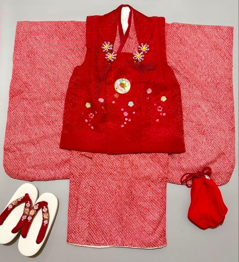 七五三　正絹　3歳　絞り　総絞り　被布　刺繍　一つ身　フルセット　赤　桜　百貨店