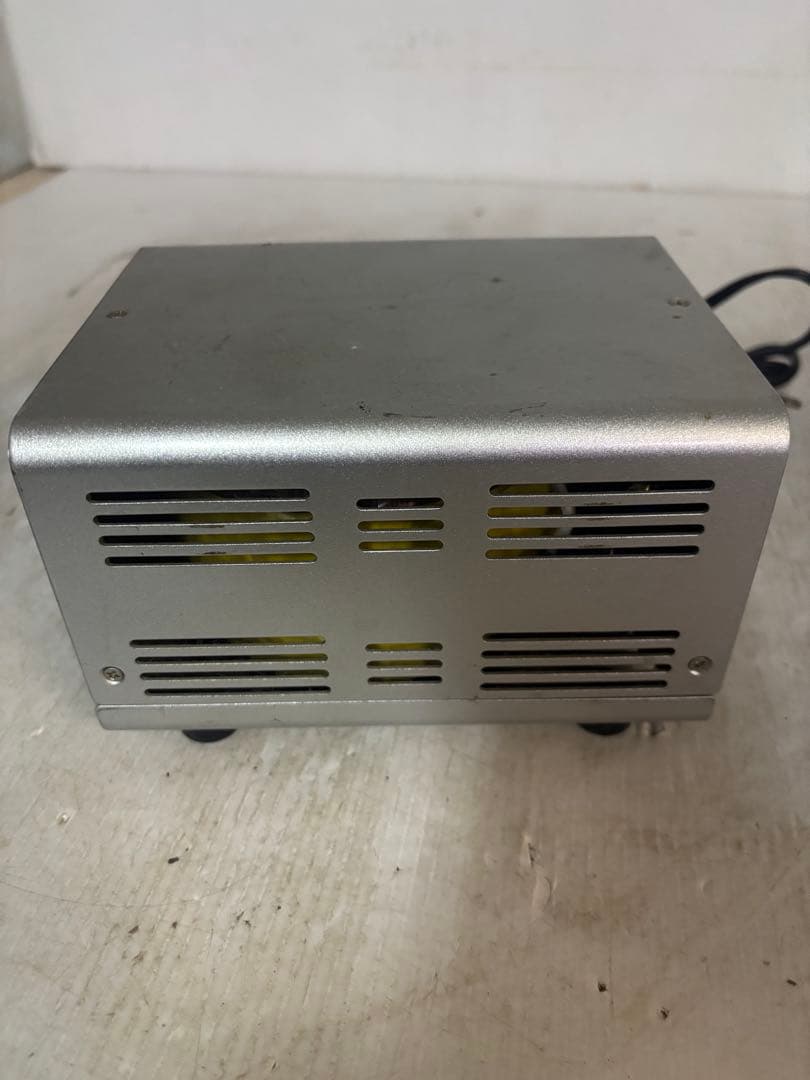 TI-20 カシムラ　変圧器 100V/230V total1500VA