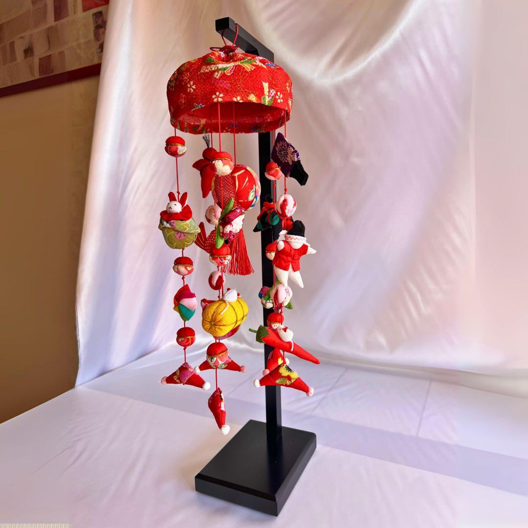 1つ1つ作り込まれたつるし飾り　ひな飾り　ひな祭り　スタンド付き！