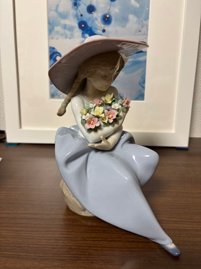 リヤドロ　花の香りに包まれて