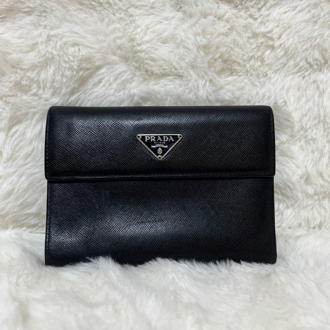 PRADA サフィアーノ　レザー　三つ折り財布