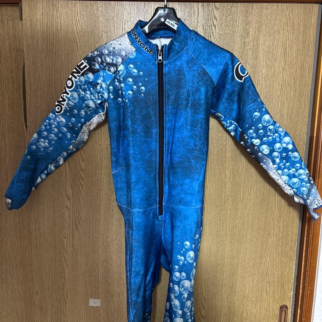 オンヨネ　レーシングワンピース160㎝