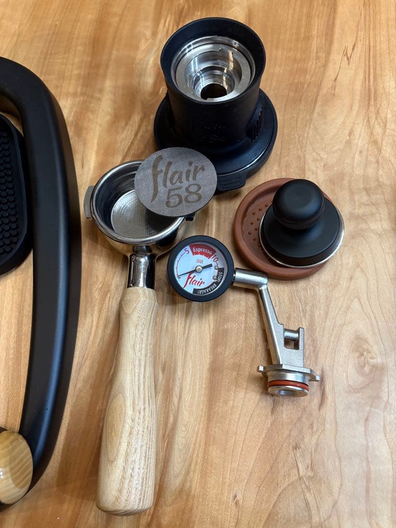 手動エスプレッソマシン Flair 58：希望でNano Foamerなど付属