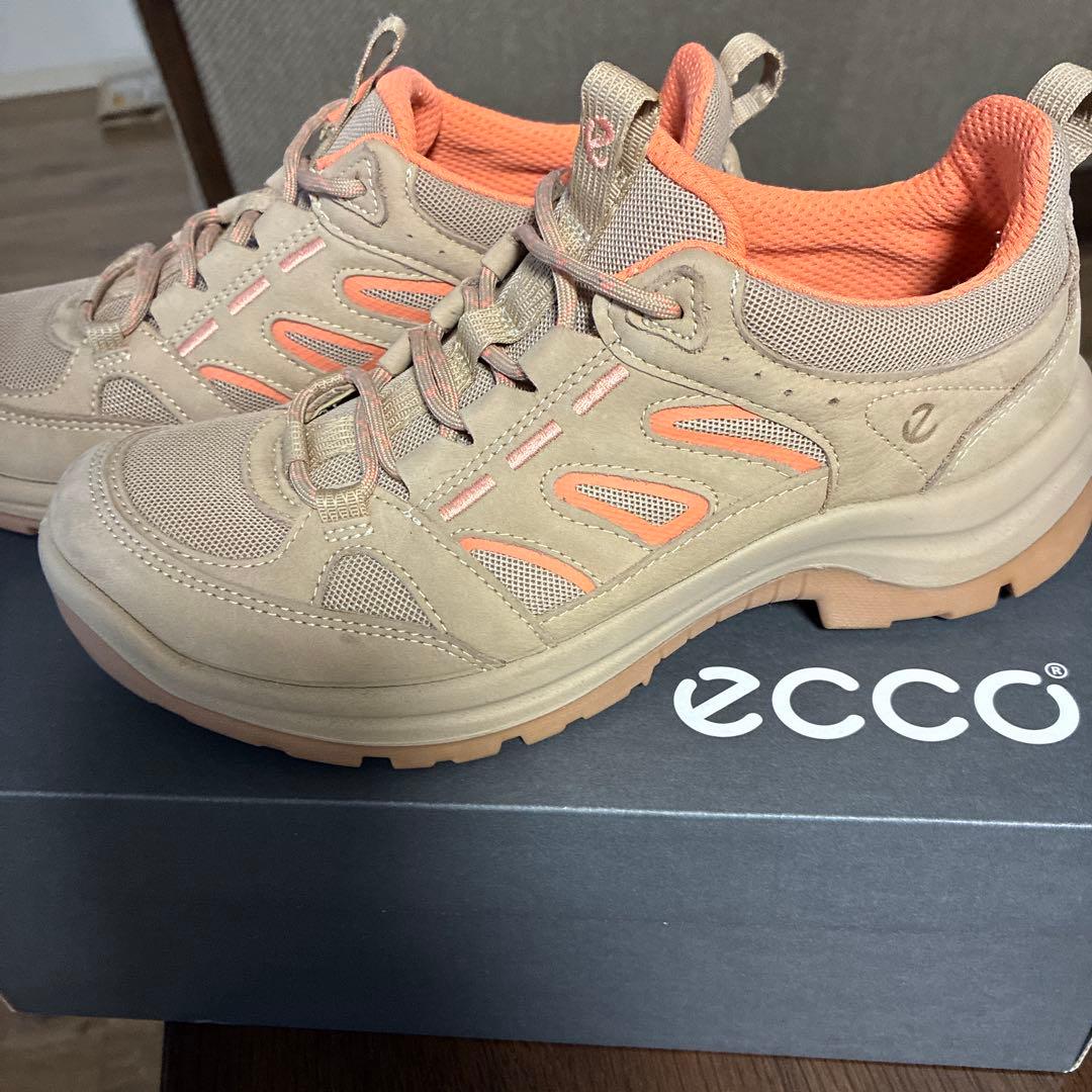 ECCO (エコー)レディース スニーカー 23.5