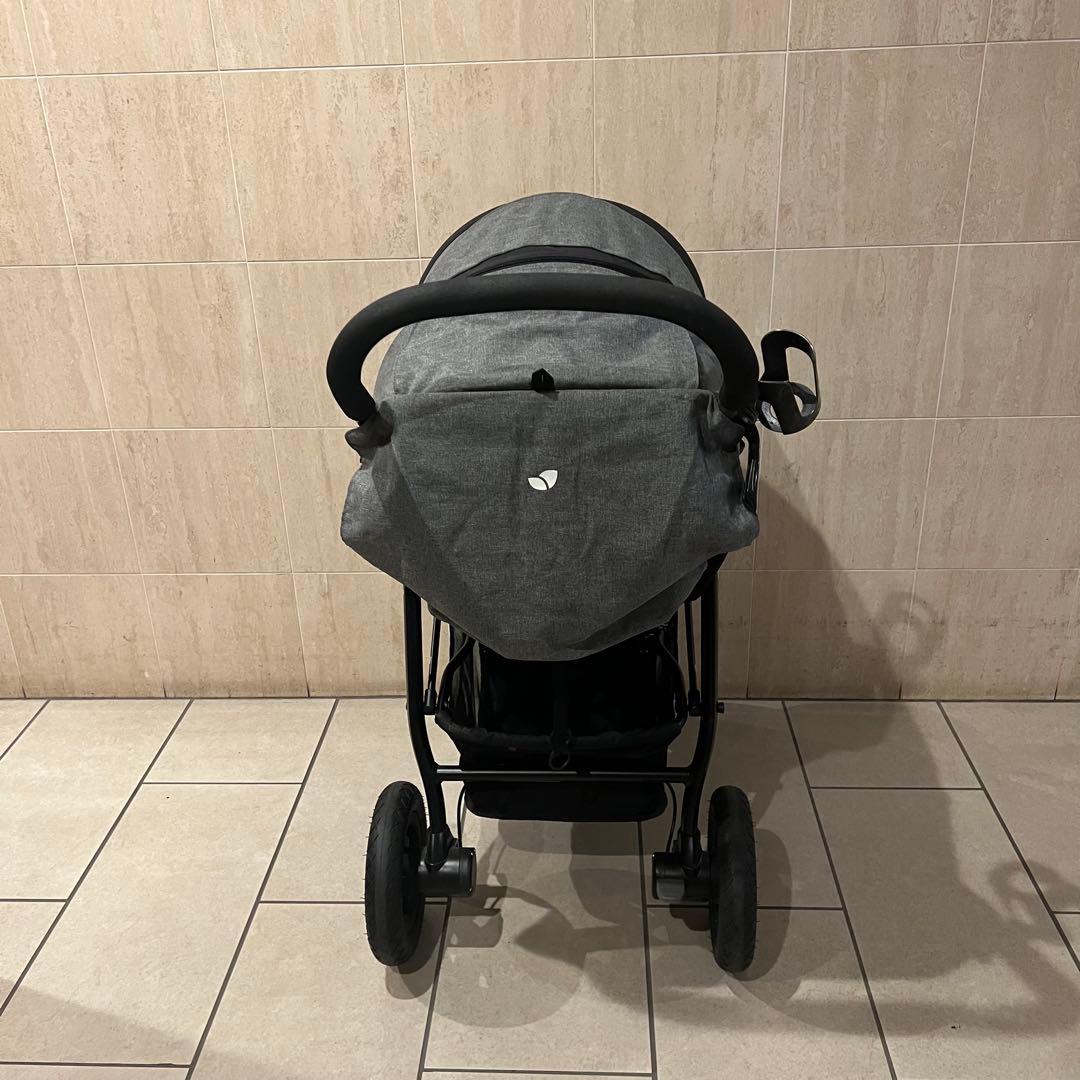 Joie ジョイー ライトトラックスエア 三輪ベビーカー KATOJI