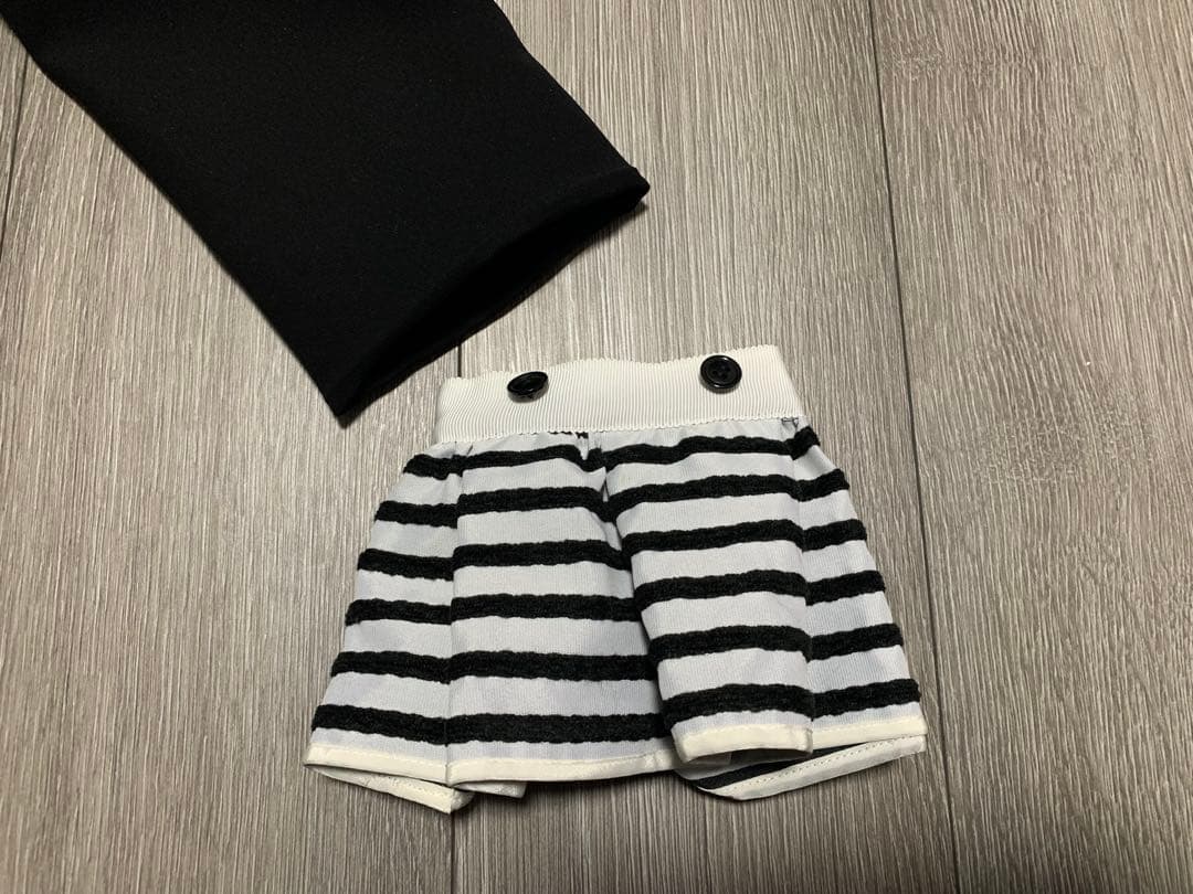 ボーダーズアットバルコニー　フリル袖　Aラインワンピース