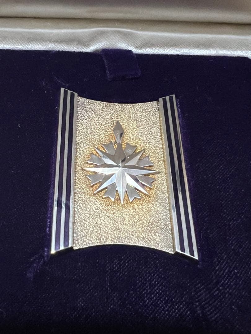 海上保安庁　発明考案章