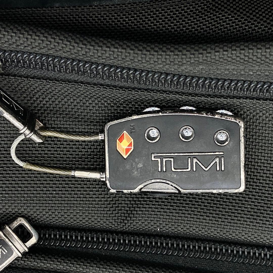 【TUMI】廃盤　キャリーバッグ　鍵付き　ナイロン　ブラック　2輪