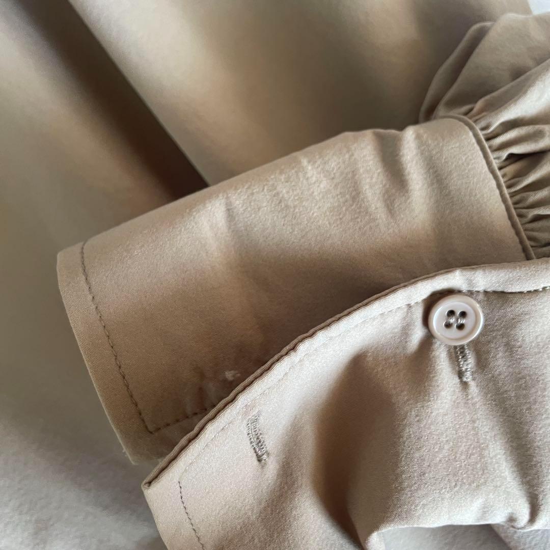 SUM1 STYLE/スミ スタイル　馬刺繍ワンピースコート　ベージュ　ホース