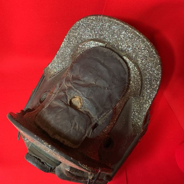 馬具　鎧　馬術　床の間　馬好き　骨董品　博物館　美術館　螺鈿細工　貝細工馬の鞍