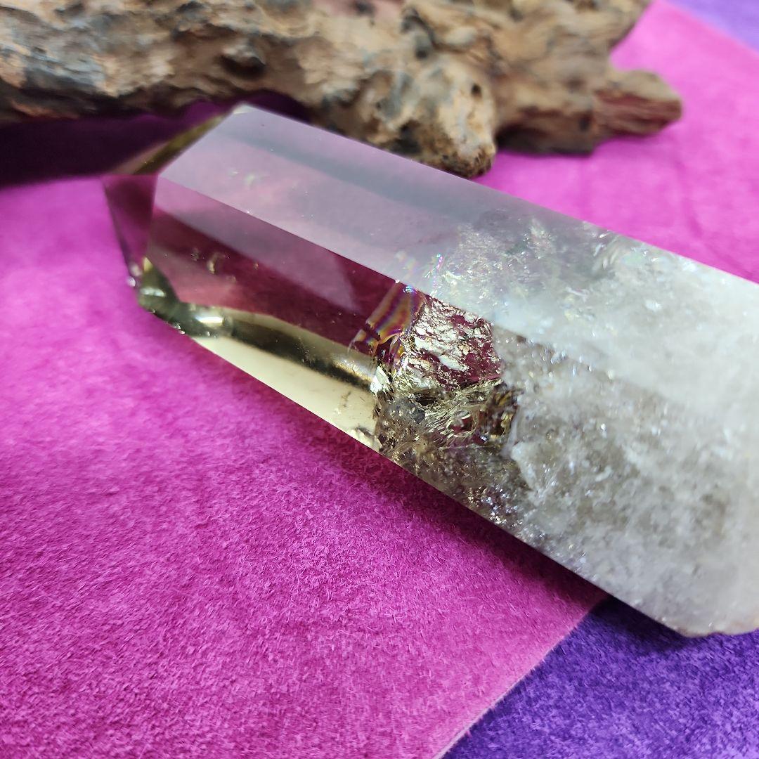 スモーキーシトリンファントム入水晶ポイント2本セット・専用木製台座付き