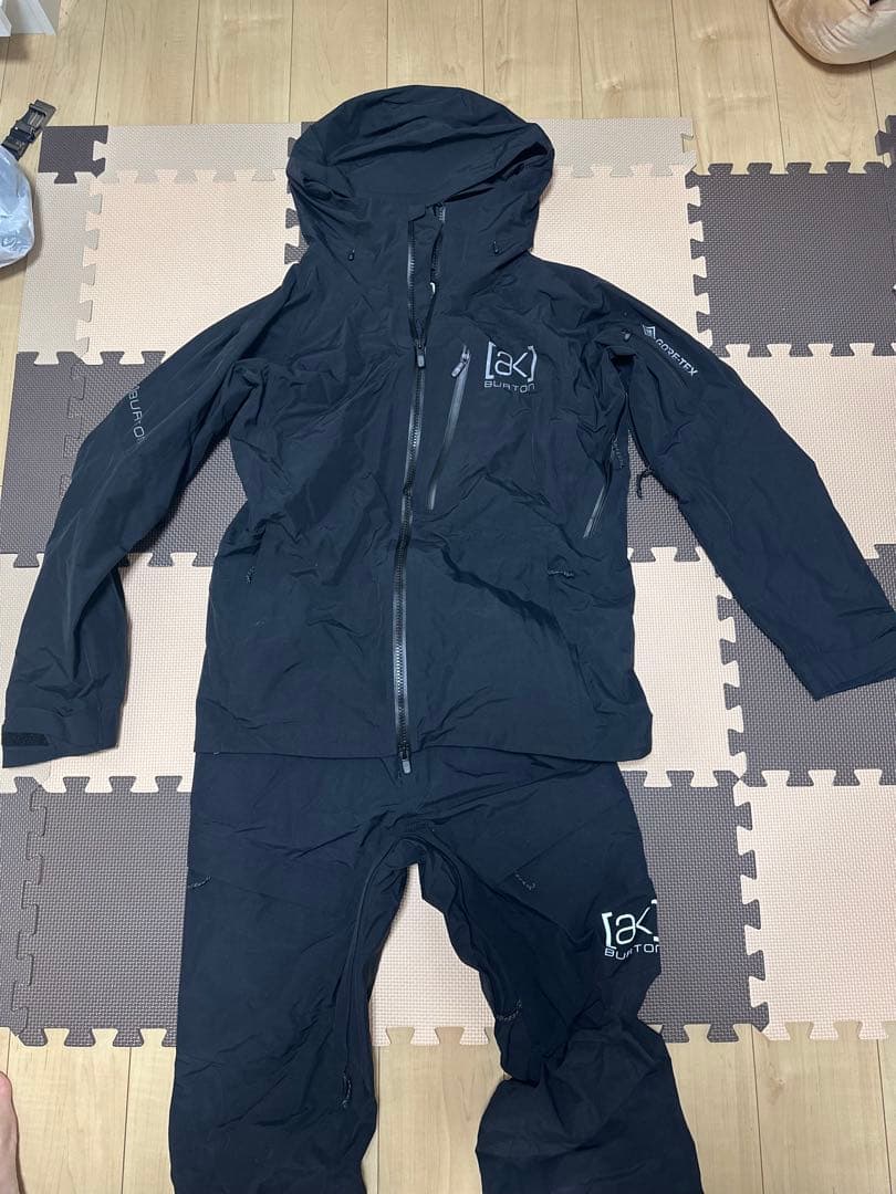 Burtonスノーボードウェア上下
