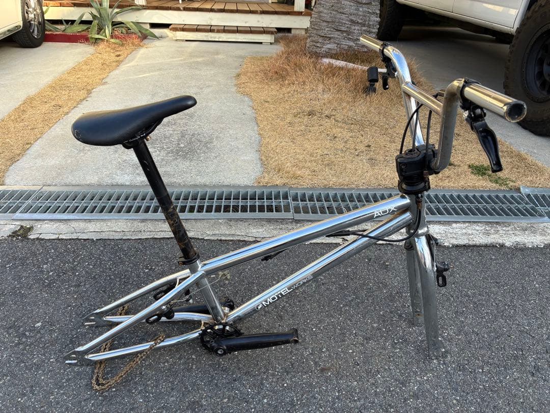 BMX MOTELWORKS AUX モーテルワークス