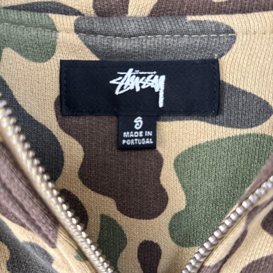 Stussyカモフラージュジップアップパーカー