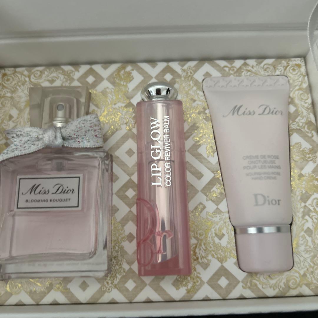 Dior クリスマスコフレ 2024