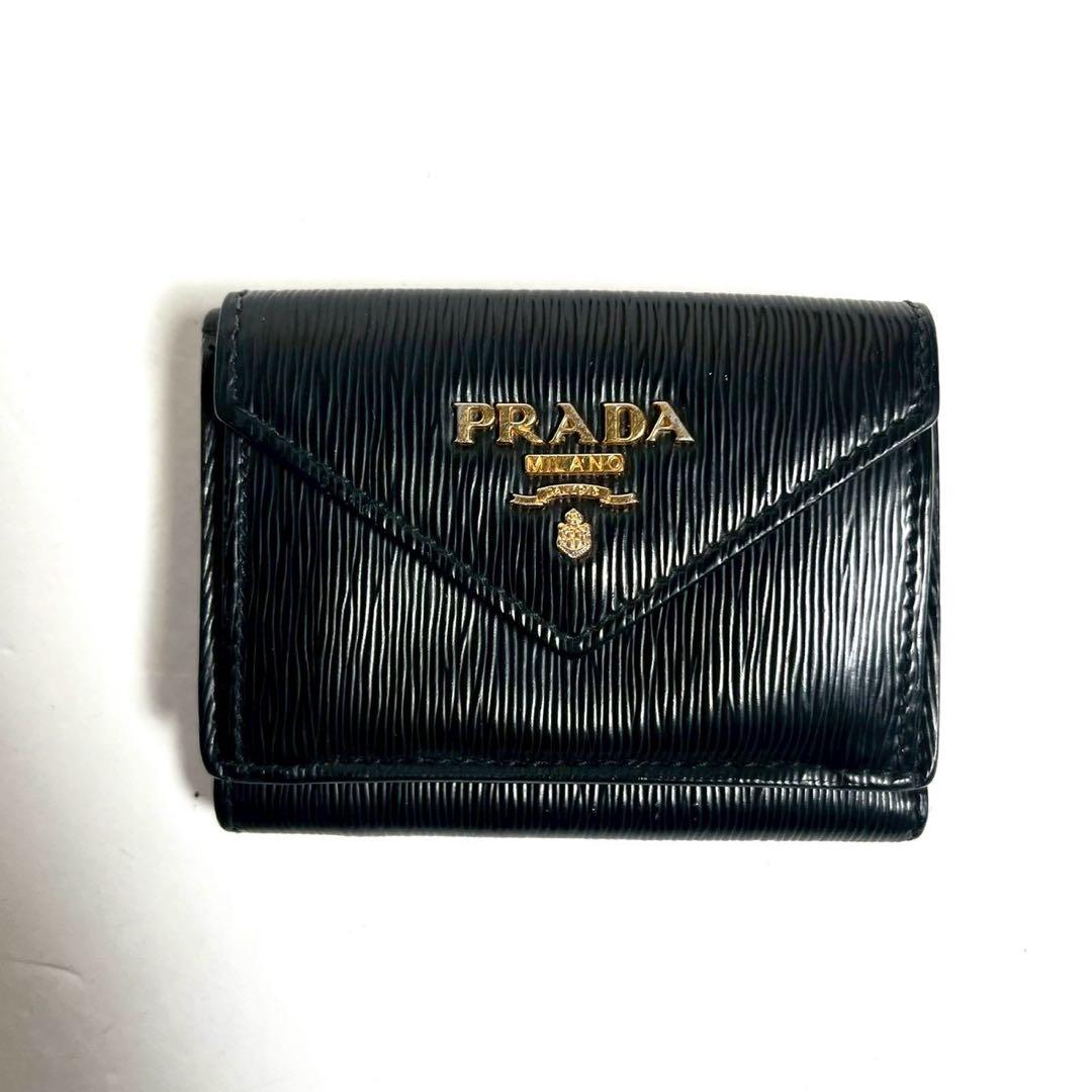 【極美品✨】プラダ 財布 三つ折り財布 ミニ ヴィッテロムーブ1MH021 黒色