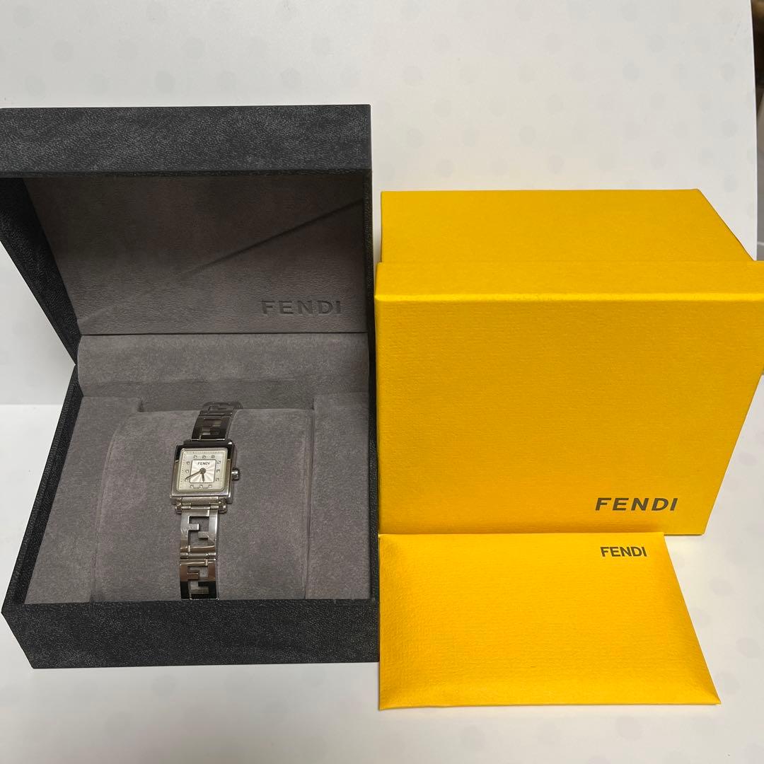 FENDI クアドロ 12Pダイヤ ウォッチ レディース 腕時計 電池交換済み