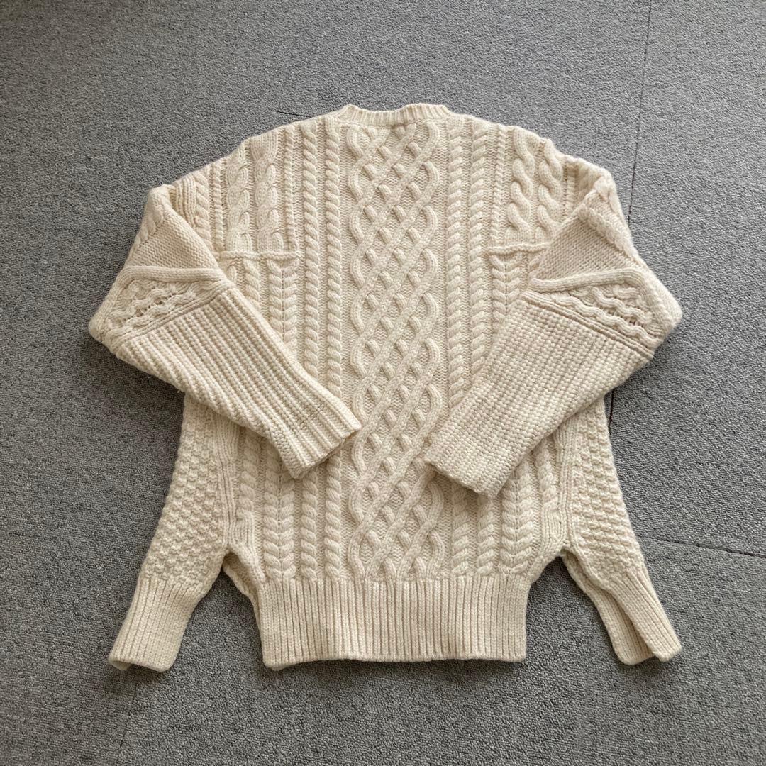 【ほぼ新品】36 Sサイズ någontstans ケーブルニットセーター