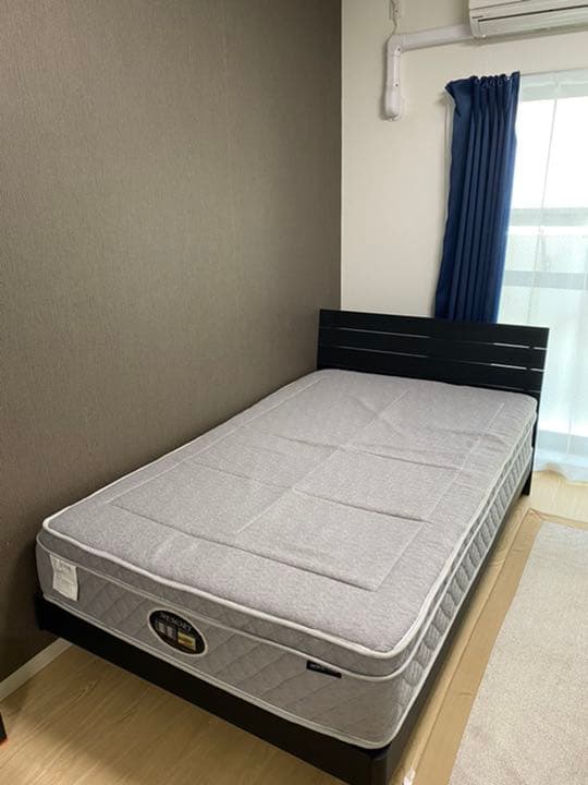 ニトリ　セミダブルベッド