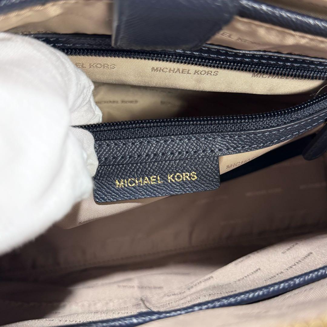 超美品✨マイケルコース　トートバッグ　ショルダーバッグ　A4可能　自立可能