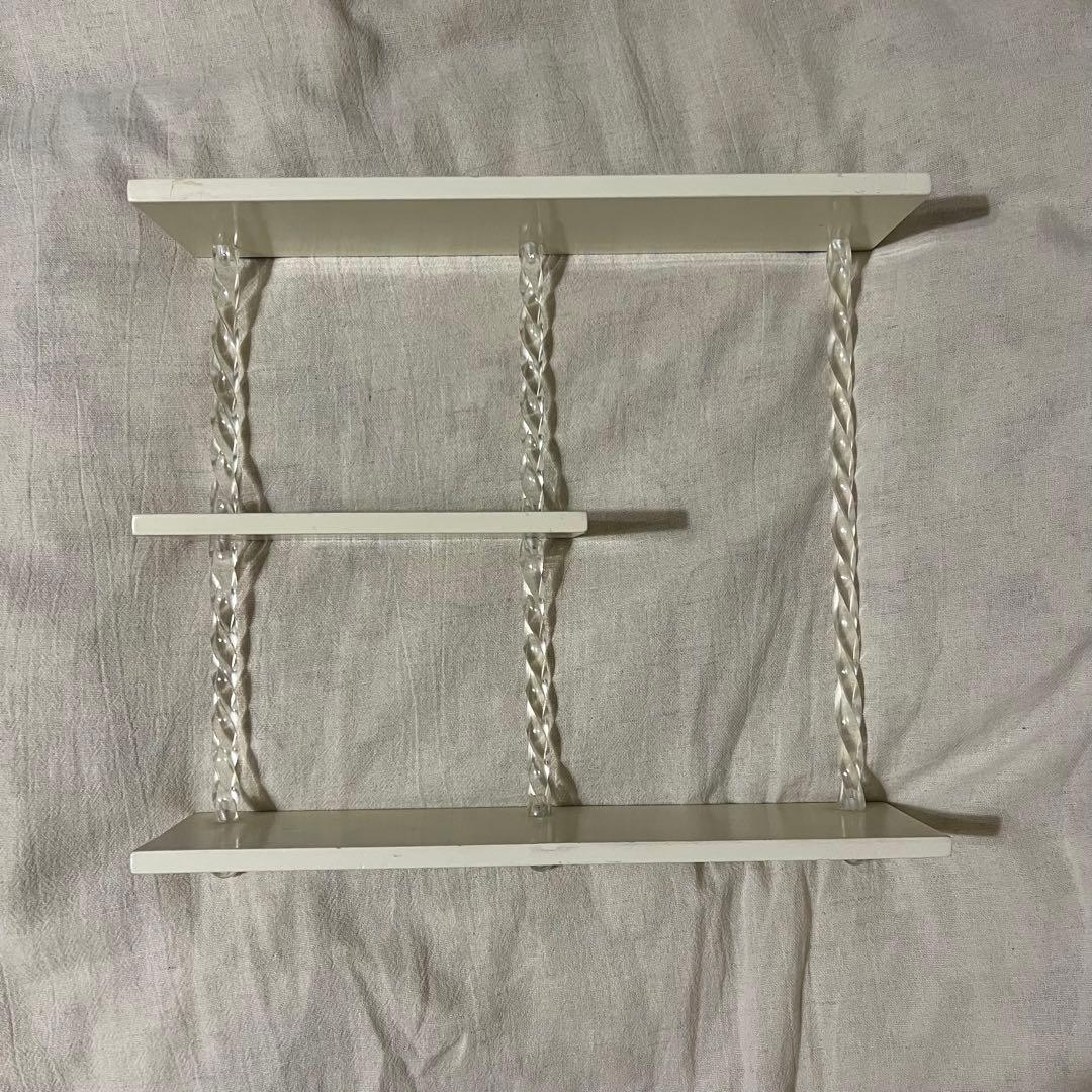 ヴィンテージ風　アンティーク　インテリア　棚