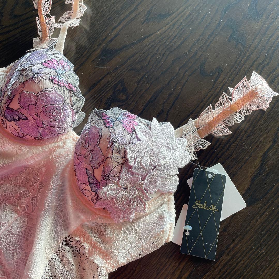 ワコール サルート 83G スリーインワン BTJ583 【40周年限定】D75