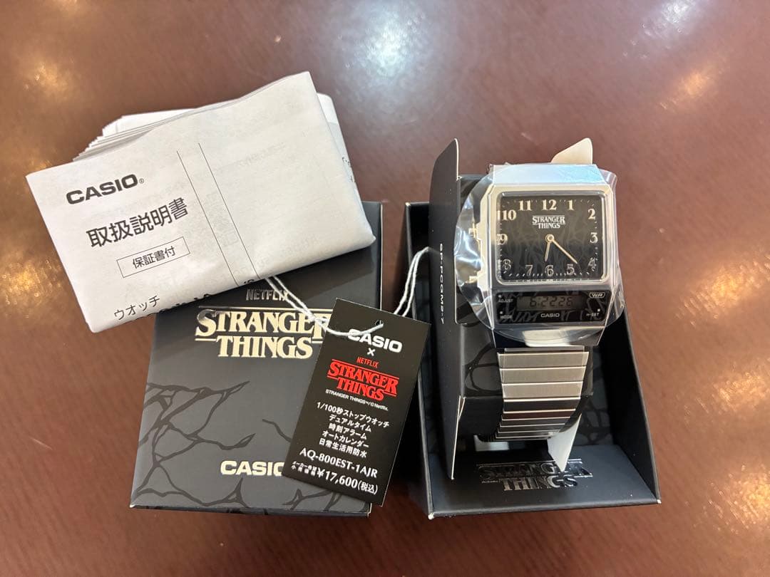 CASIO STRANGER THINGS 腕時計 AQ-800EST-1AJR