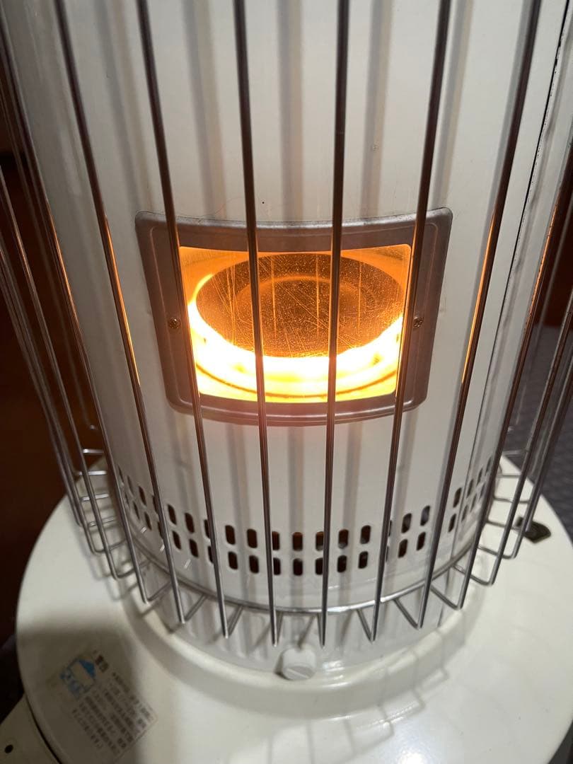 トヨトミ 石油ストーブ　KSA−120B