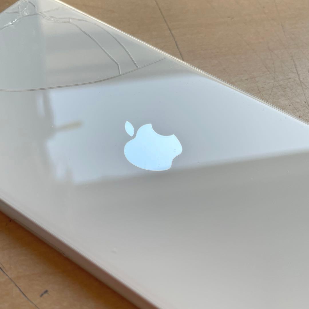 iPhone SE 第2世代　ホワイト　64GB A2296 #3