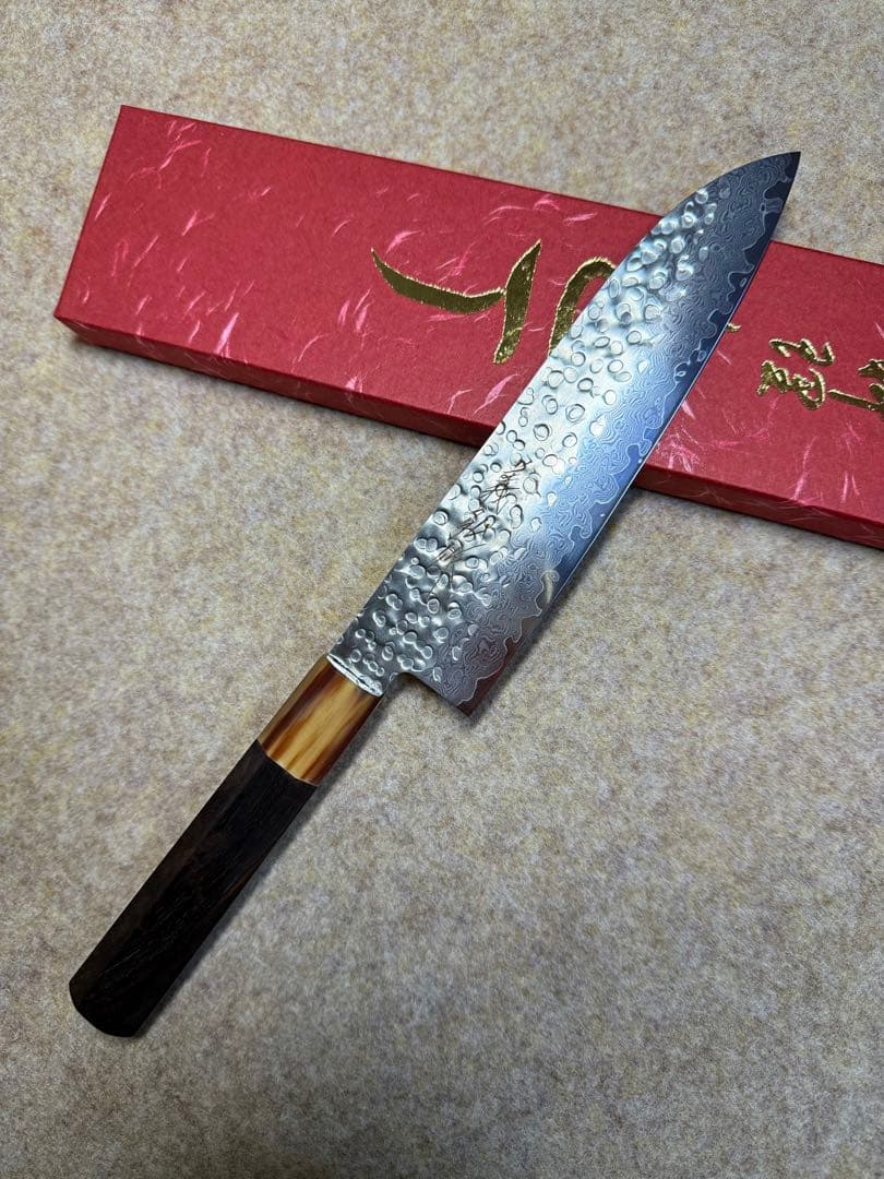 義弘作　三徳　包丁　AUS10ダマスカス鋼　6寸　山脇刃物　紫檀白水牛八角柄