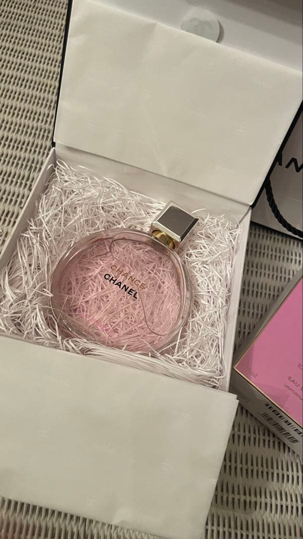 ドキンちゃん♡になります！ シャネル香水　チャンス100 おまけ付き