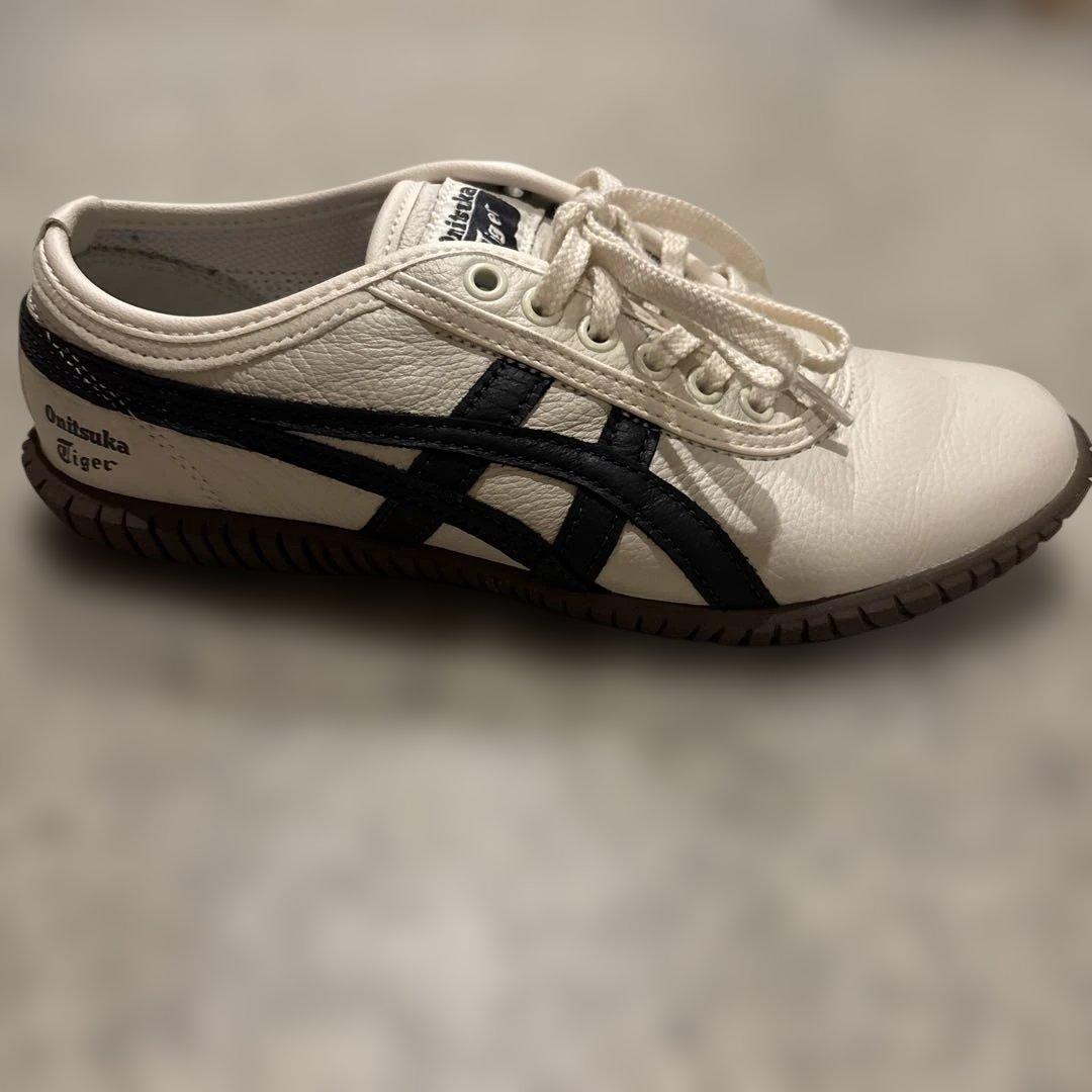 【23.5】Onitsuka Tiger TSUNAHIKI SLIP-ON