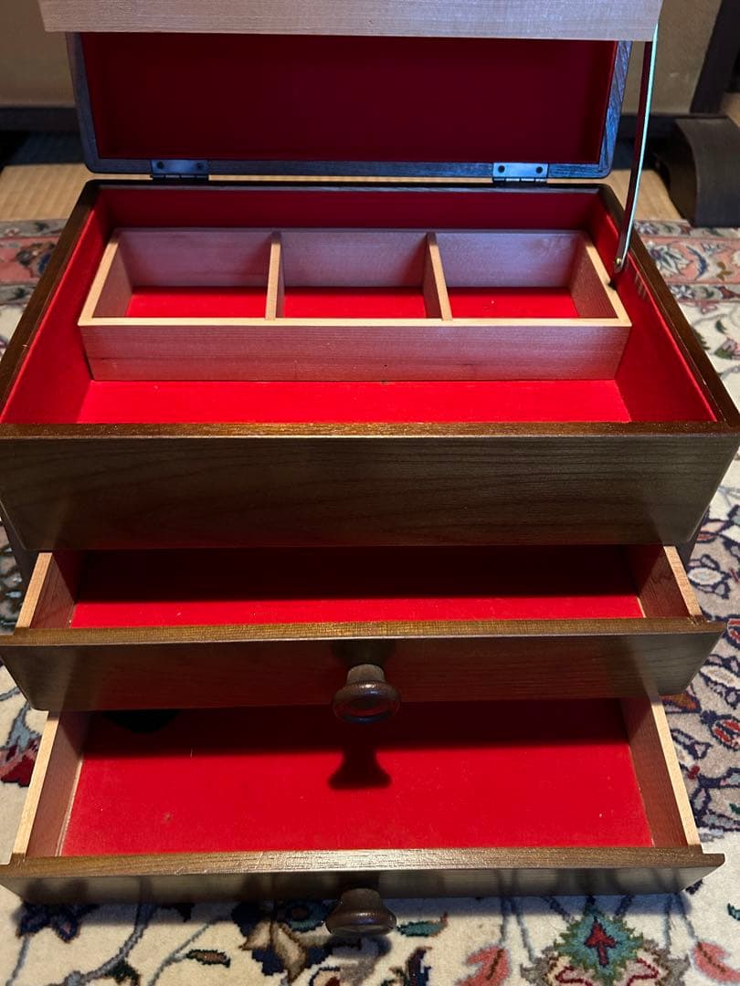 最終価格　木製　宝石箱　アクセサリー入レ　美品