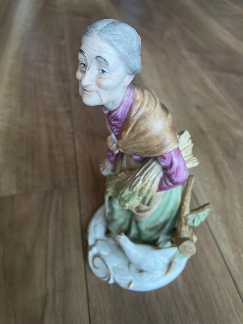 陶器　置物　老婆