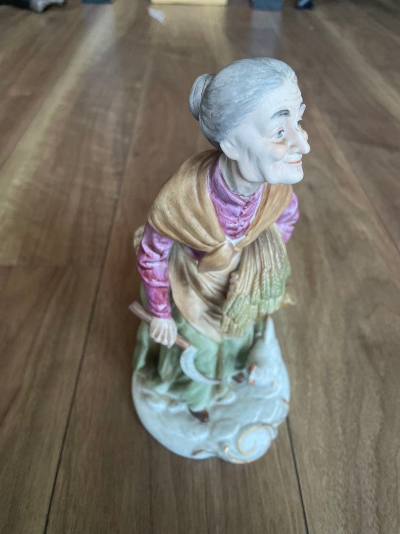 陶器　置物　老婆