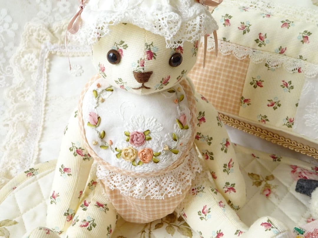 マニー　うさぎのぬいぐるみベッドルーム　コラージュウォールポケット　ローズイマン