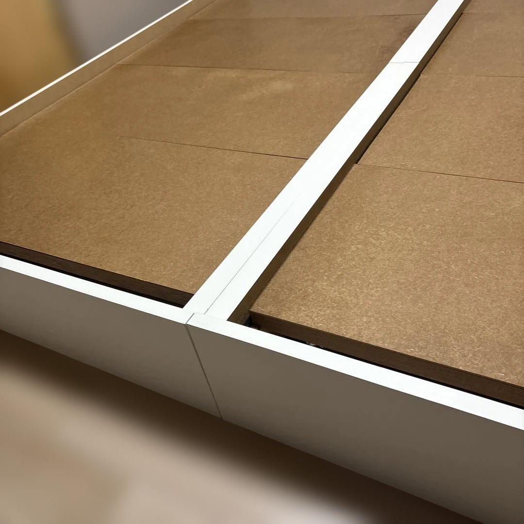 ①シングル ベッドフレーム ホワイト 1台のみ　美品