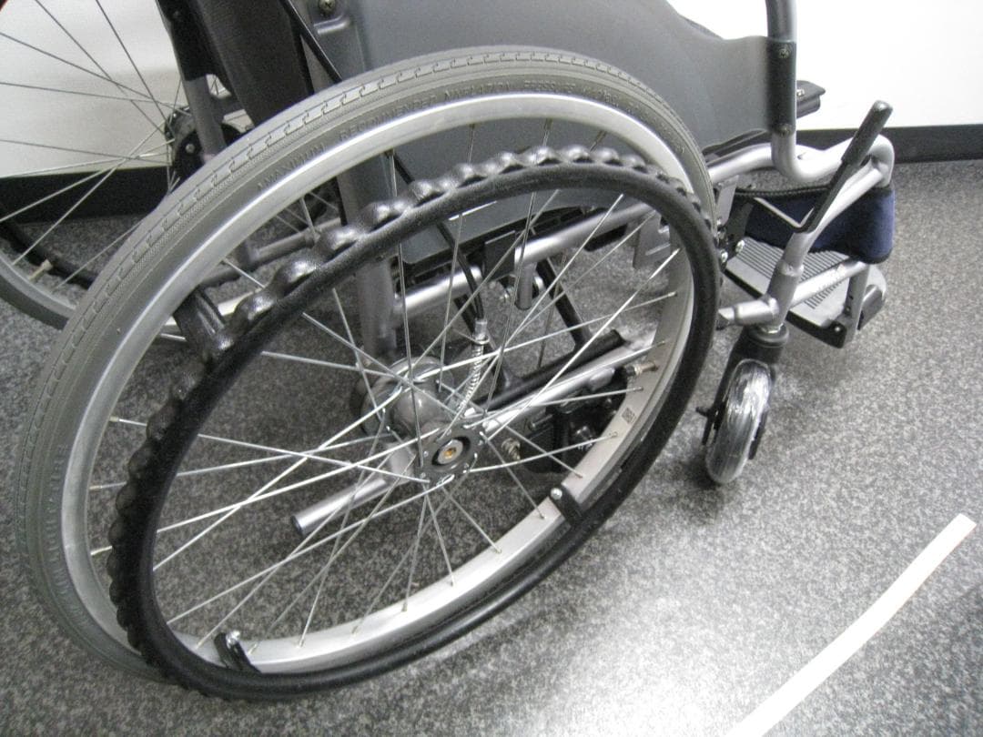 【MiKi】CRT-1LoB 超軽量 自走介助兼用自動ブレーキ付 車椅子