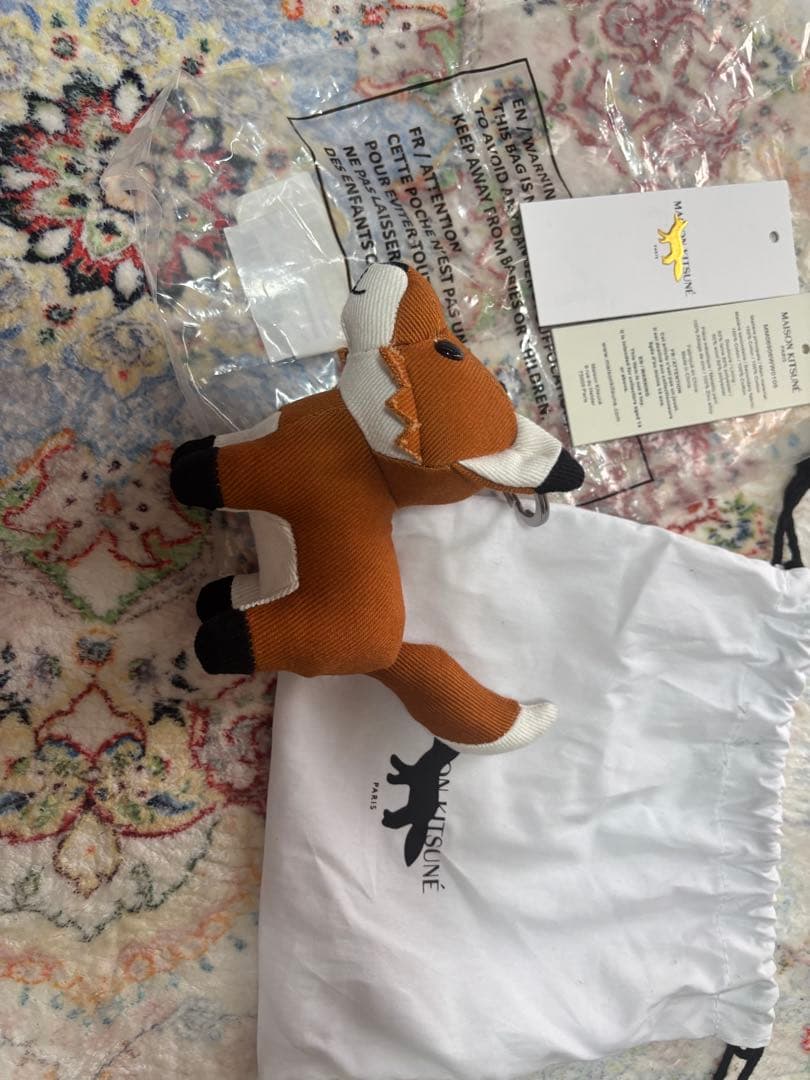 l*w様 メゾンドキツネ　キーホルダー