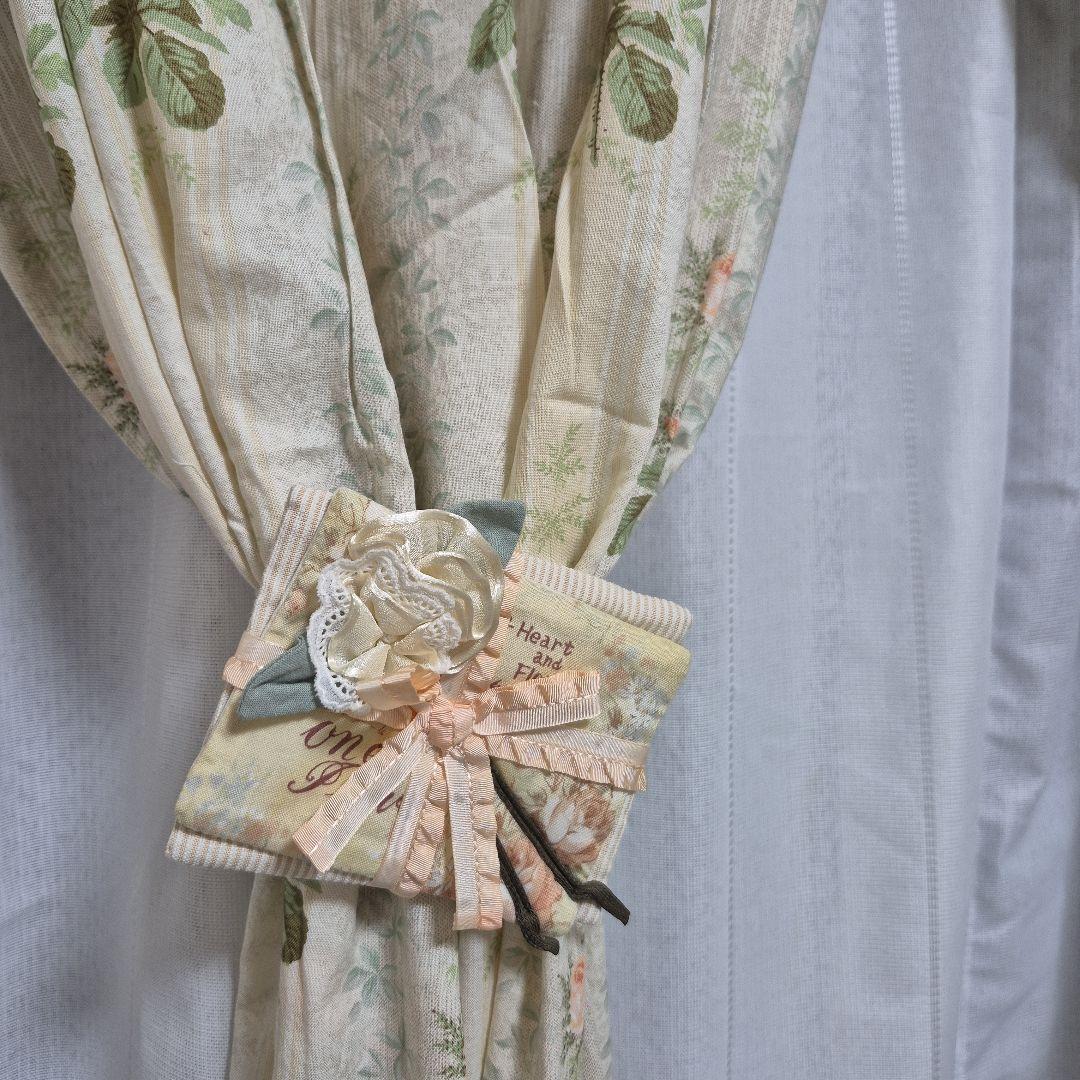 ✨新品未使用品✨マニーローズ　カントリー　ハンドメイド　カーテン　レース