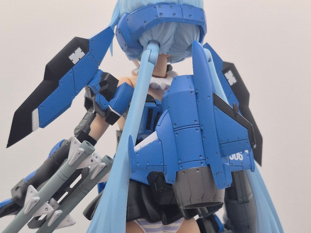 フレームアームズガール　スティレット　グランデスケール　塗装済み