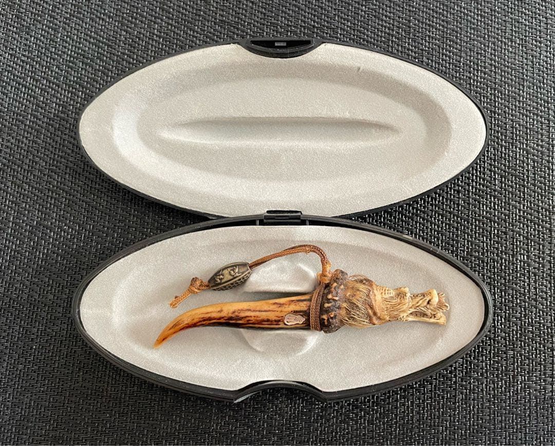 龍　根付　天然素材　縁起物　時代物　古美術品 繊細彫刻　レア　アンティーク