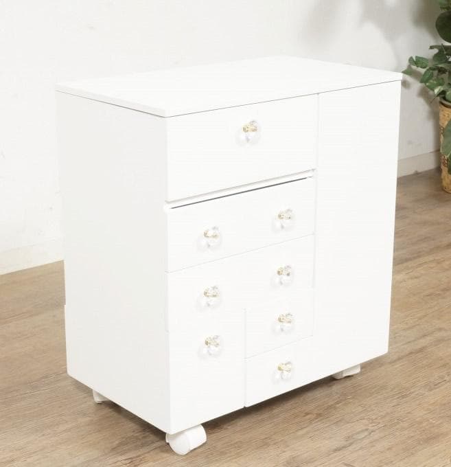 【新品】コスメワゴン　クリスタル調ハンドル ドレッサー　コスメ収納