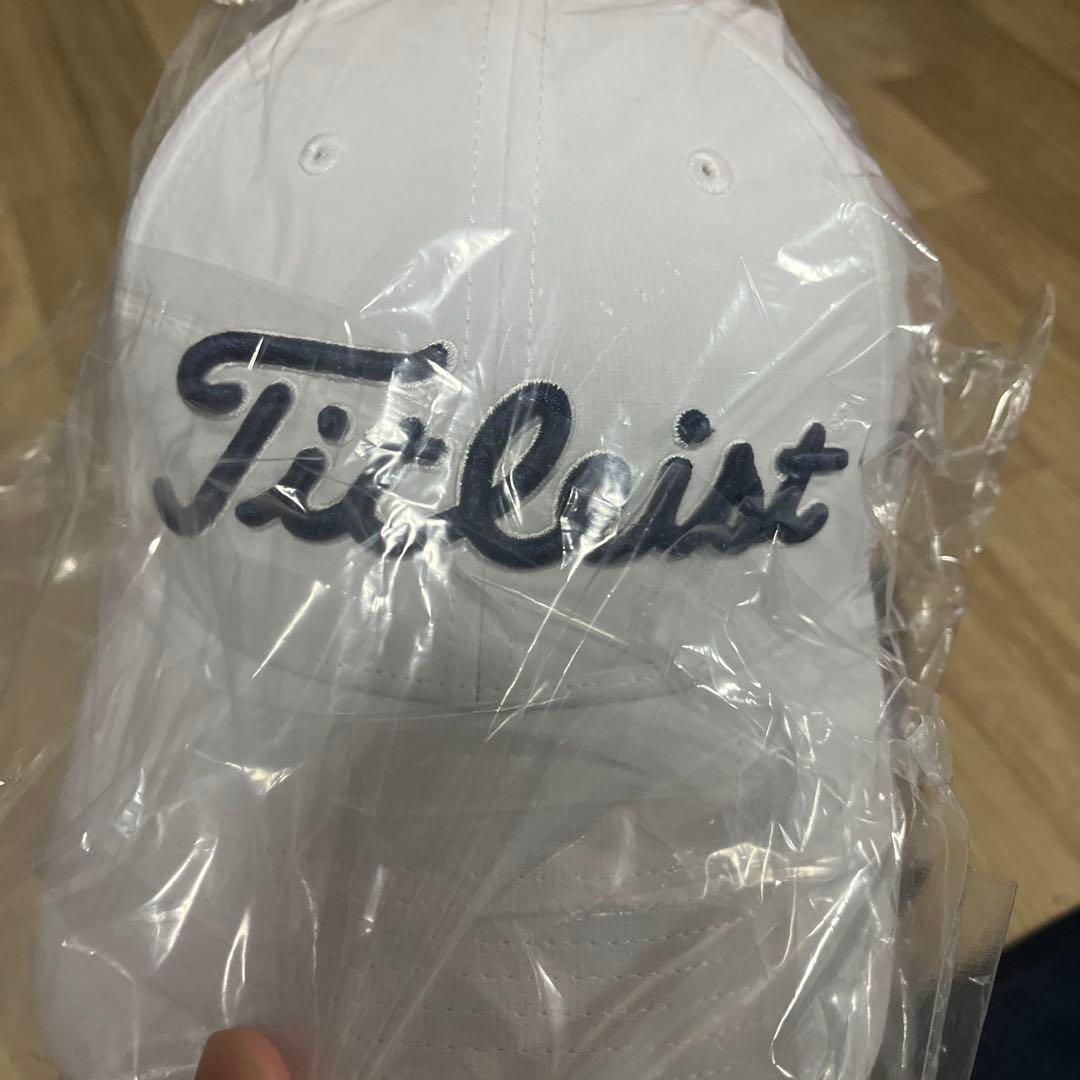 Titleist ホワイトキャップ 未使用＋タイトリストボール1ダース
