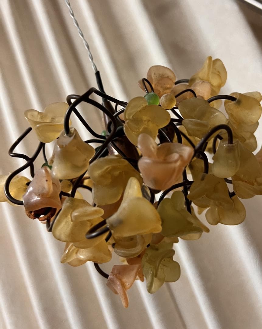 ユダライトランプ イエローとグリーンフラワー　ミハエルネグリン