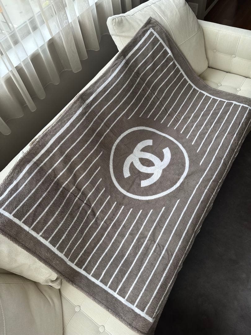CHANEL♡CCロゴ ビーチタオル　タオルケット
