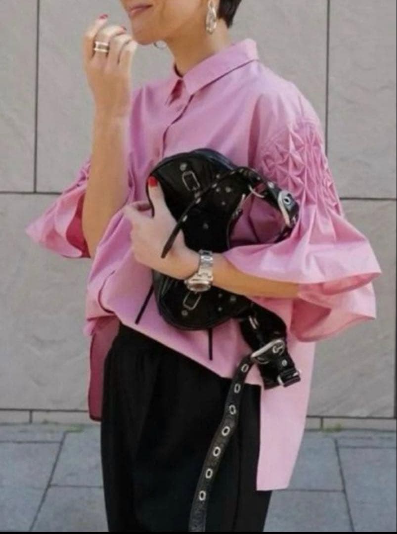 machatt マチャット スモッキングシャツ ピンク