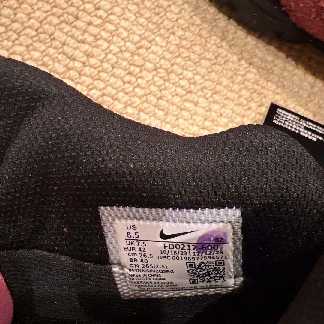 新品　ナイキ　ACG　TORRE MID WP　ハイキングシューズ　アウトドア