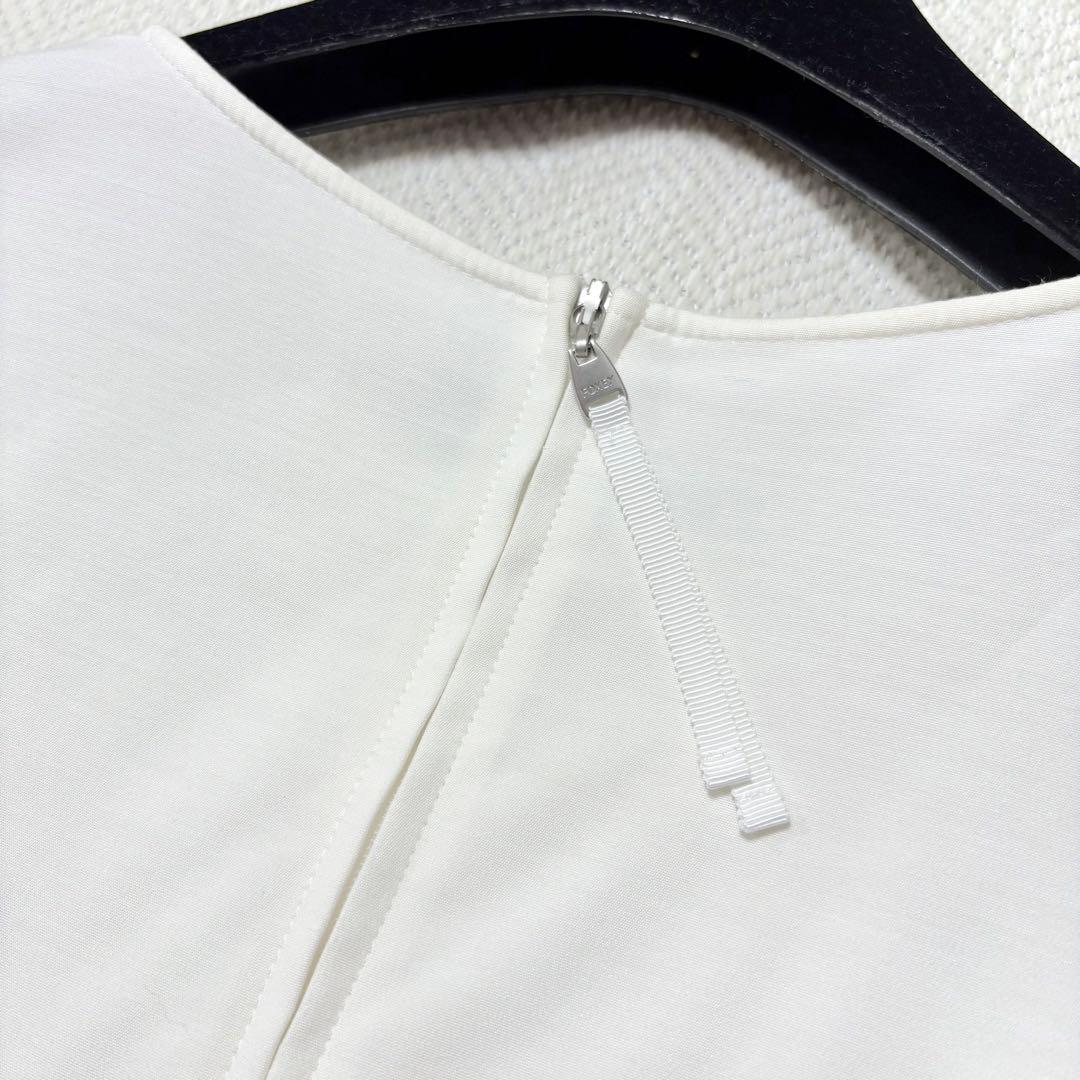 美品 FOXEY NEW YORK ラッフルトリムスリーブティー ホワイト